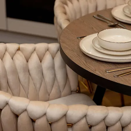 Luxury Heart Of Renters